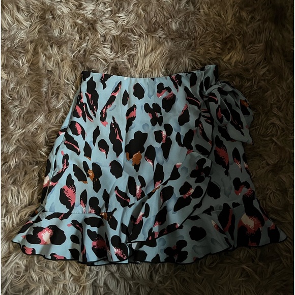 Women’s SHEIN Ruffle Hem Summer Coloured Leopard Print Tie Side Wrap Skirt - Picture 12 of 12